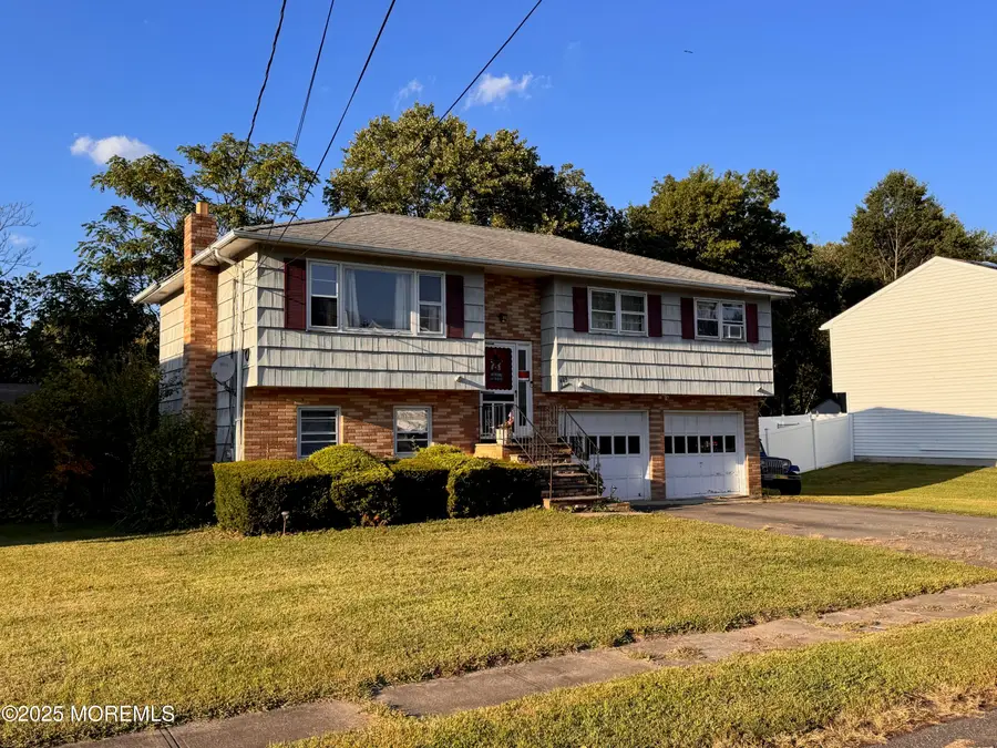 429 Lea Avenue, Laurence Harbor, NJ 08879 - #2