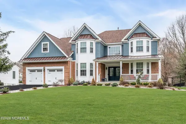 41 Lafayette Mills Road, Manalapan, NJ 07726