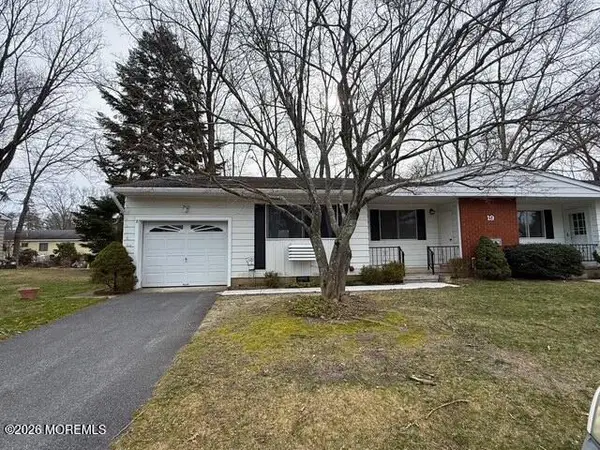 19 B Florida Drive, Whiting, NJ 08759