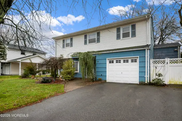 12 Kester Drive, Edison, NJ 08817