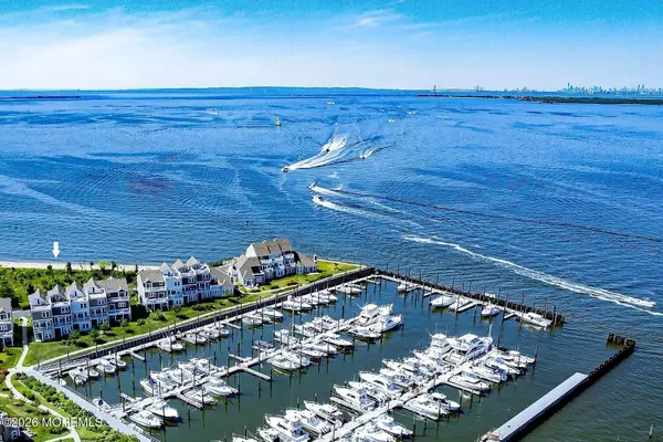 14 Lighthouse Pt Road #604, Highlands, NJ 07732