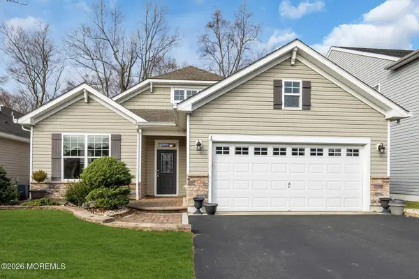 37 Kingston Drive, Jackson, NJ 08527