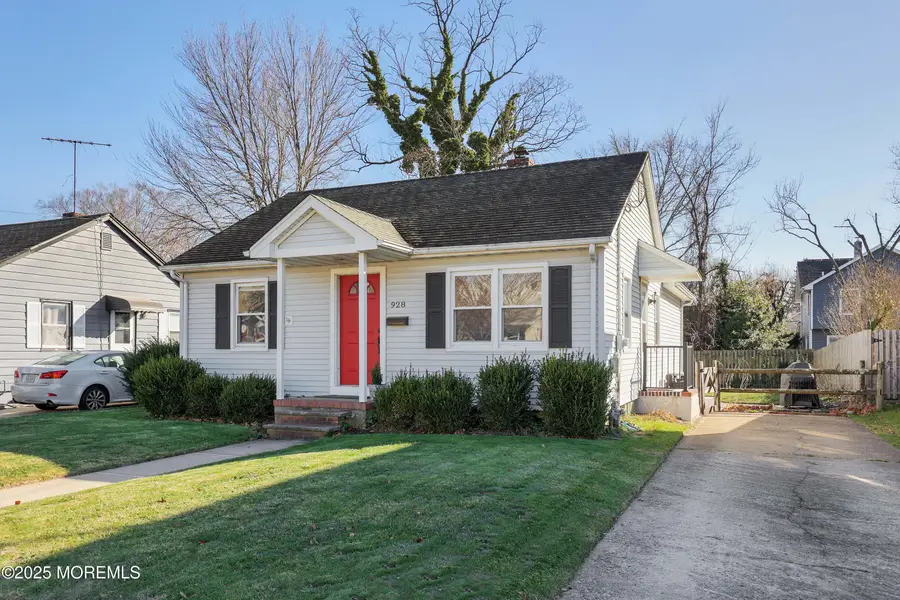 928 Park Place, Red Bank, NJ 07701 - #2