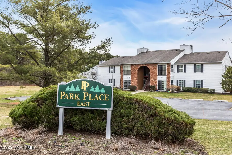 105 Frontier Way, Tinton Falls, NJ 07753 - #2