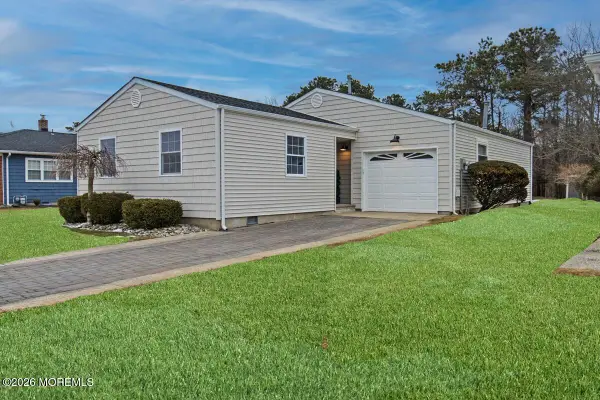 194 Port Royal Drive, Toms River, NJ 08757