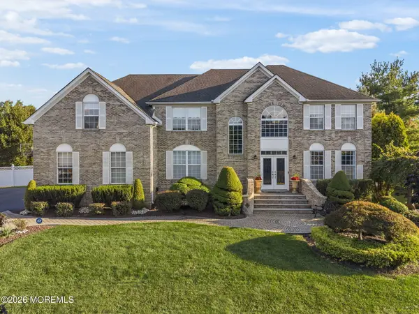 37 Stevenson Drive, Marlboro, NJ 07746