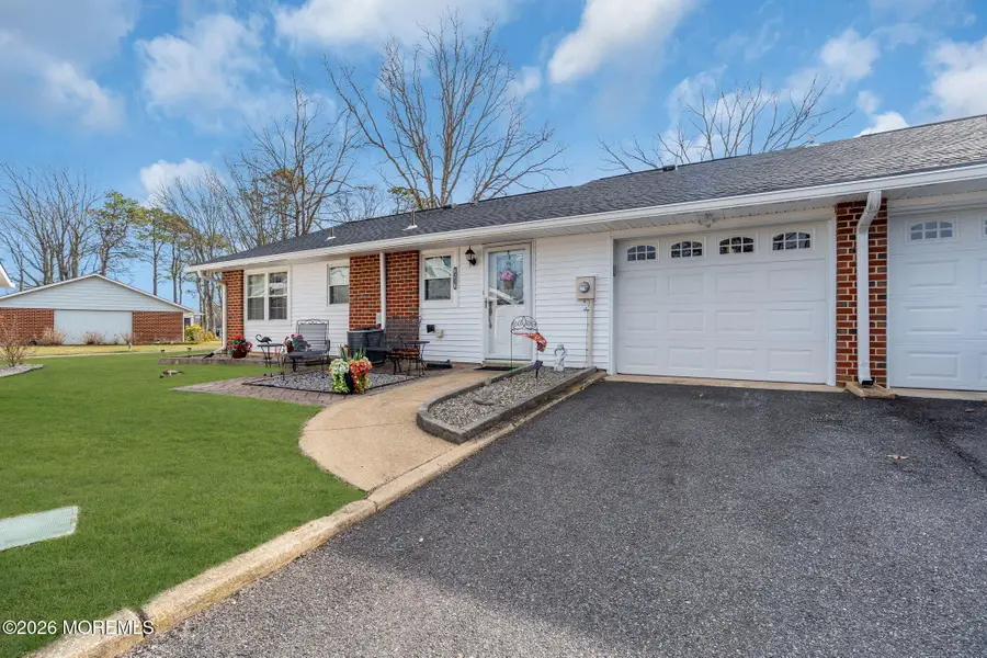 821B Balmoral Court, Lakewood, NJ 08701 - #2