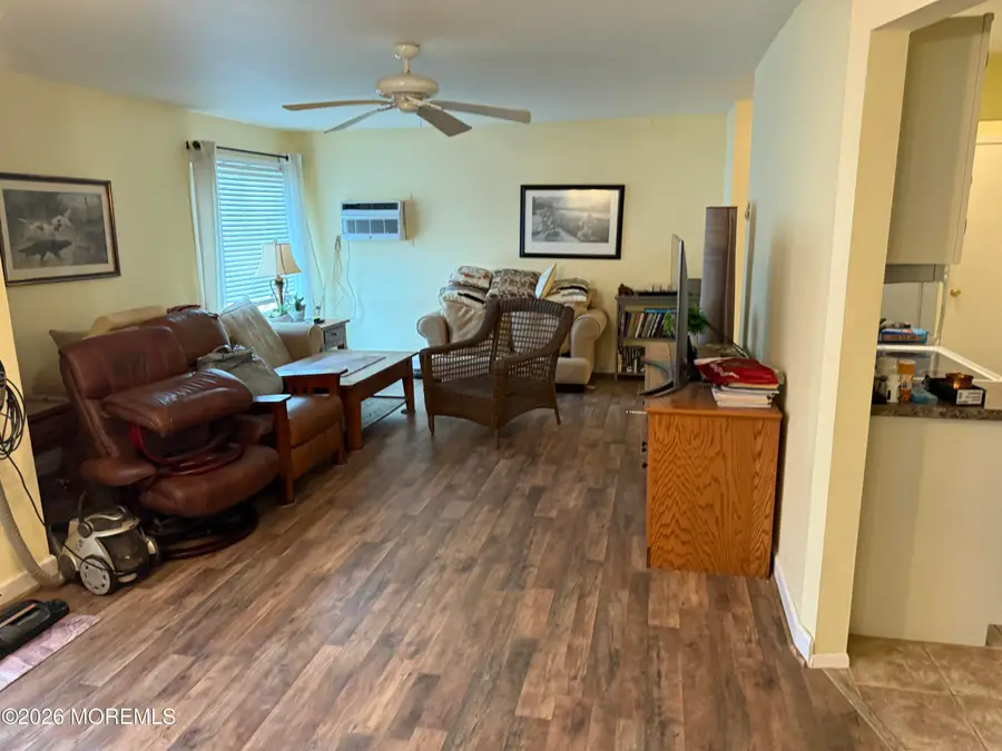 147 Amberly Drive #C, Manalapan, NJ 07726 - #3