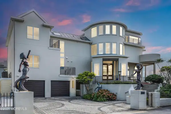 1 Island View Way, Sea Bright, NJ 07760