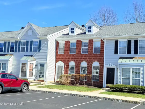 156 Setter Place, Freehold, NJ 07728