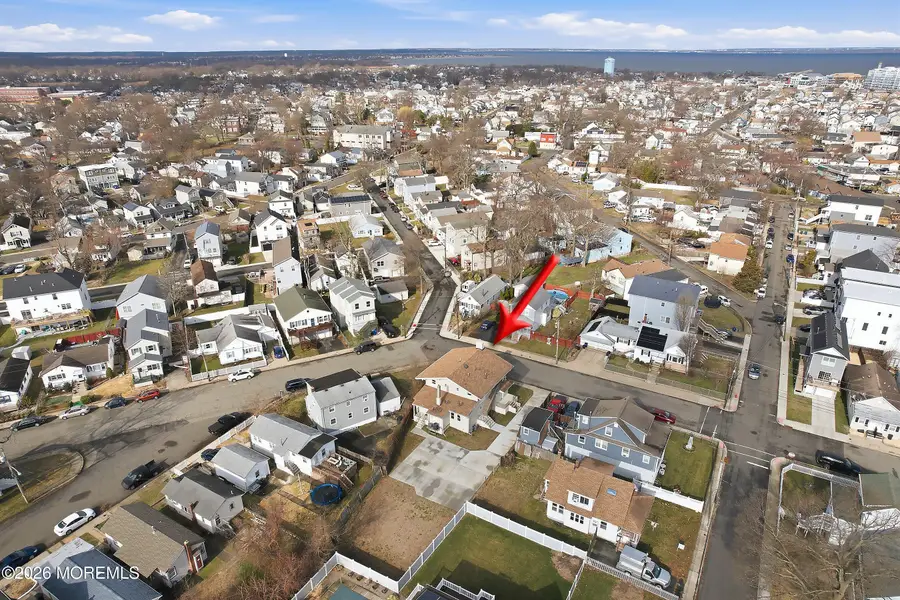 40 Twilight Avenue, Keansburg, NJ 07734 - #3