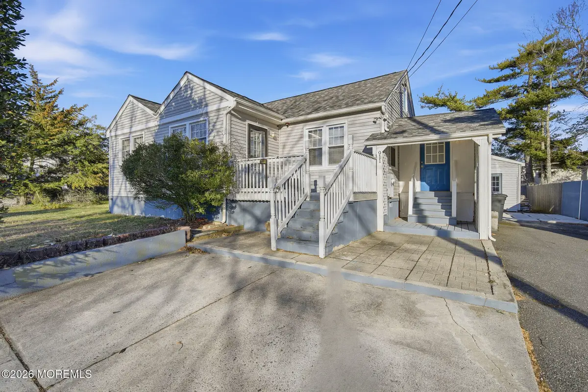 911 Florence Avenue, Pleasantville, NJ 08232 - #1