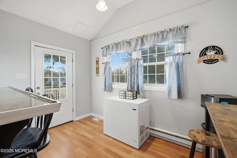 911 Florence Avenue, Pleasantville, NJ 08232 - #3