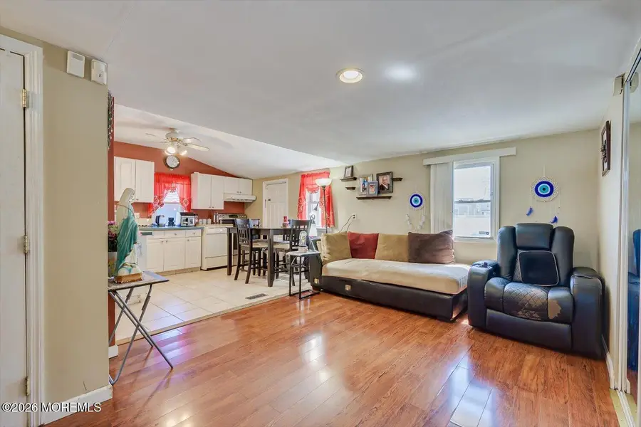 23 Wood Street, Keansburg, NJ 07734 - #3