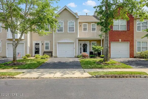 82 Wood Duck Court #1000, Freehold, NJ 07728