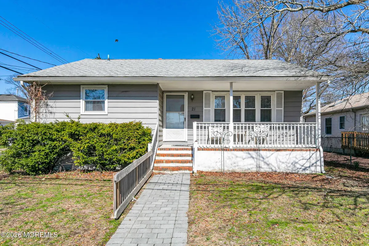 21 Saint Marks Place, Keansburg, NJ 07734 - #1