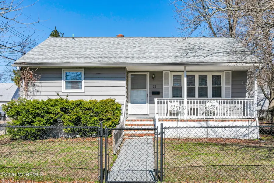 21 Saint Marks Place, Keansburg, NJ 07734 - #2