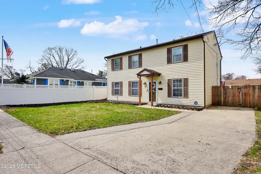 89 Essex Avenue, Hazlet, NJ 07734 - #2