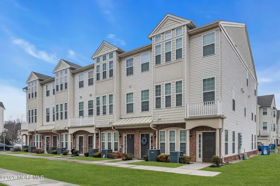 14 Kyle Drive, Tinton Falls, NJ 07712 - #3