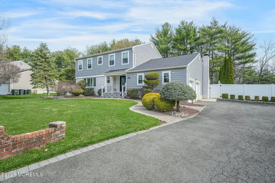 22 Alison Court, Marlboro, NJ 07746 - #3