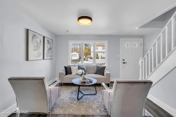 434 Shady Lane, Howell, NJ 07731