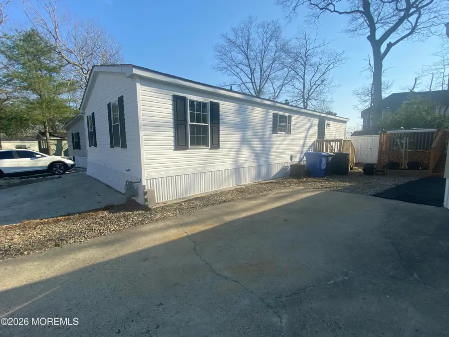 11 Oak Tree Lane, Manahawkin, NJ 08050 - #3