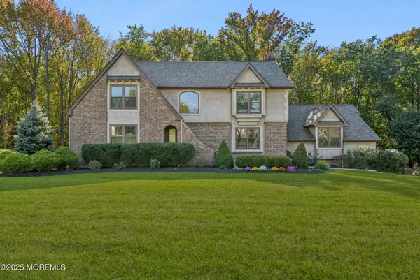 11 Jennifer Drive, Holmdel, NJ 07733