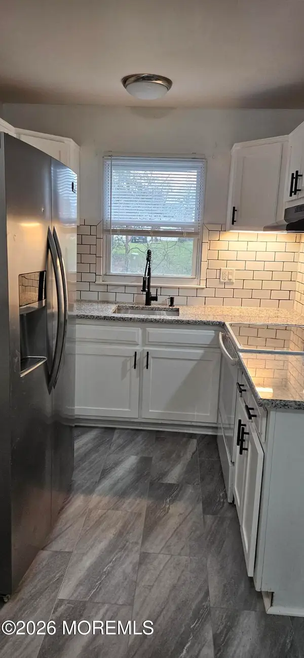 105 E Constitution Boulevard, Manchester, NJ 08759