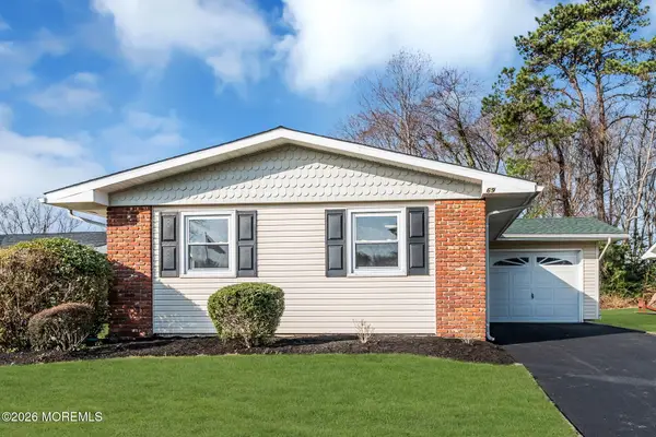 69 Clay Circle, Brick, NJ 08724