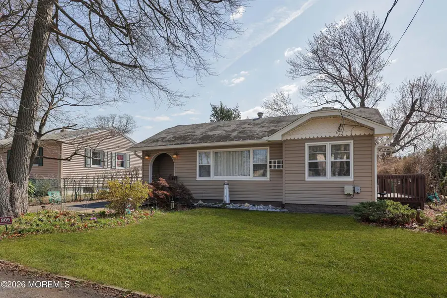 809 Shadylawn Way, Cliffwood Beach, NJ 07735 - #2