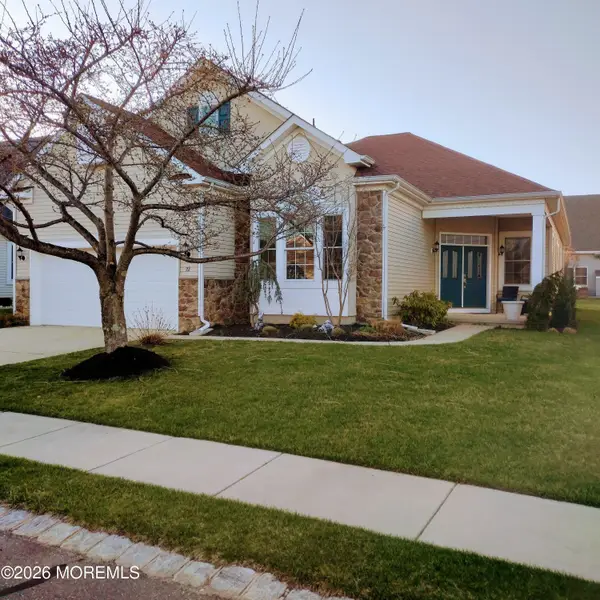 22 Eagleswood Drive, Waretown, NJ 08758