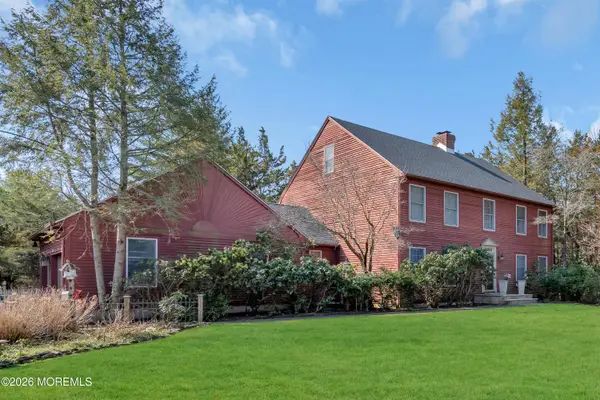 204 Edgemere Drive, Toms River, NJ 08755