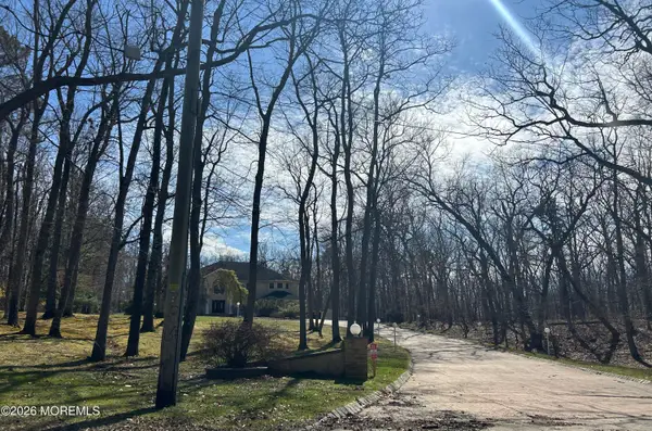 785 Green Valley Road, Jackson, NJ 08527