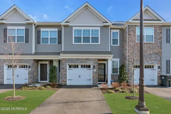 4 Chapel Lane, Wall, NJ 07753