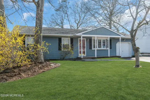 205 Hemlock Drive, Lanoka Harbor, NJ 08734