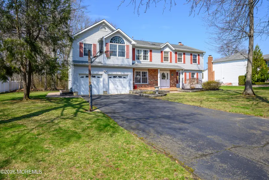 21 Jefferson Court, Freehold, NJ 07728 - #2