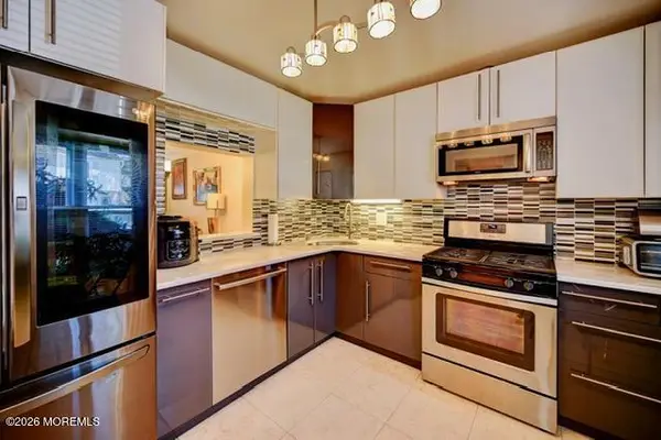 60 Renee Court, Jackson, NJ 08527