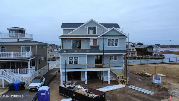 108 Rochester Drive, Brick, NJ 08723