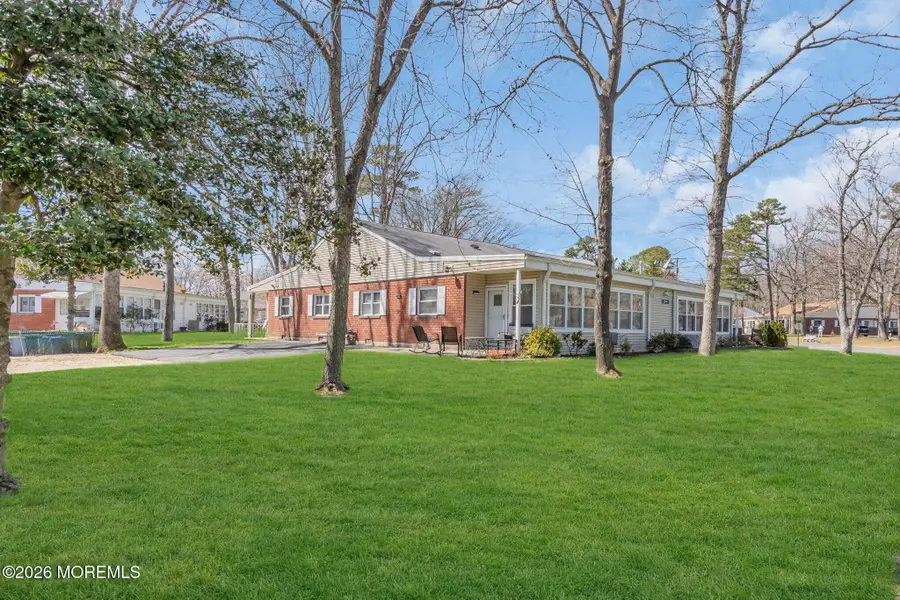 3 Pine Street #B, Toms River, NJ 08757 - #3