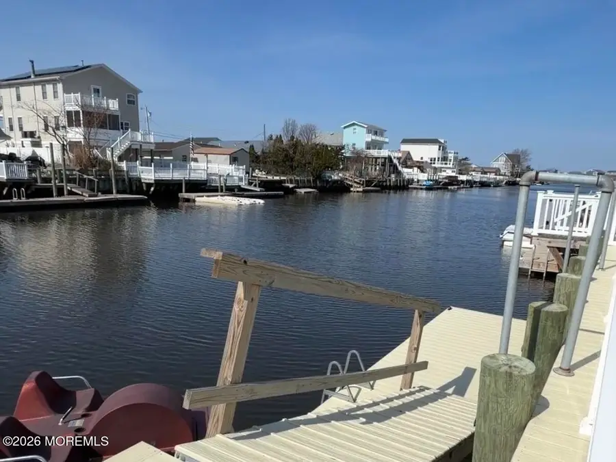 5 Thames Road, Mystic Island, NJ 08087 - #3