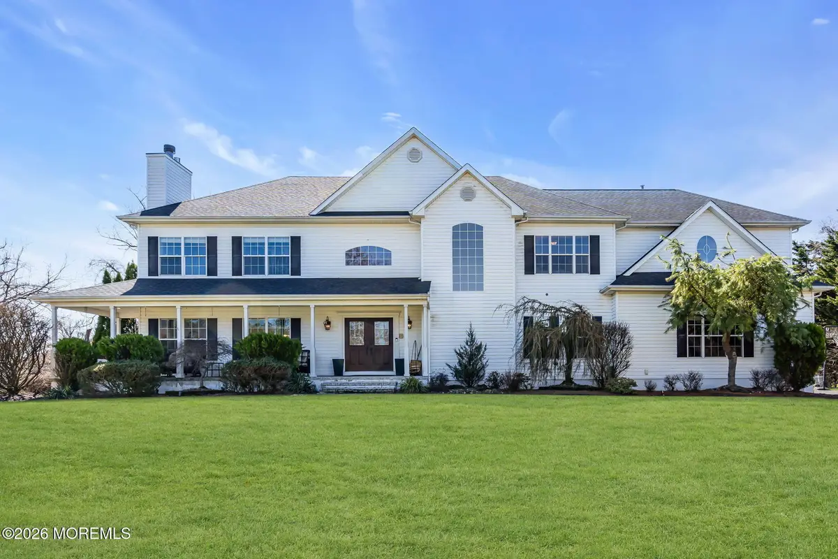 4 Susan Court, Farmingdale, NJ 07727 - #1