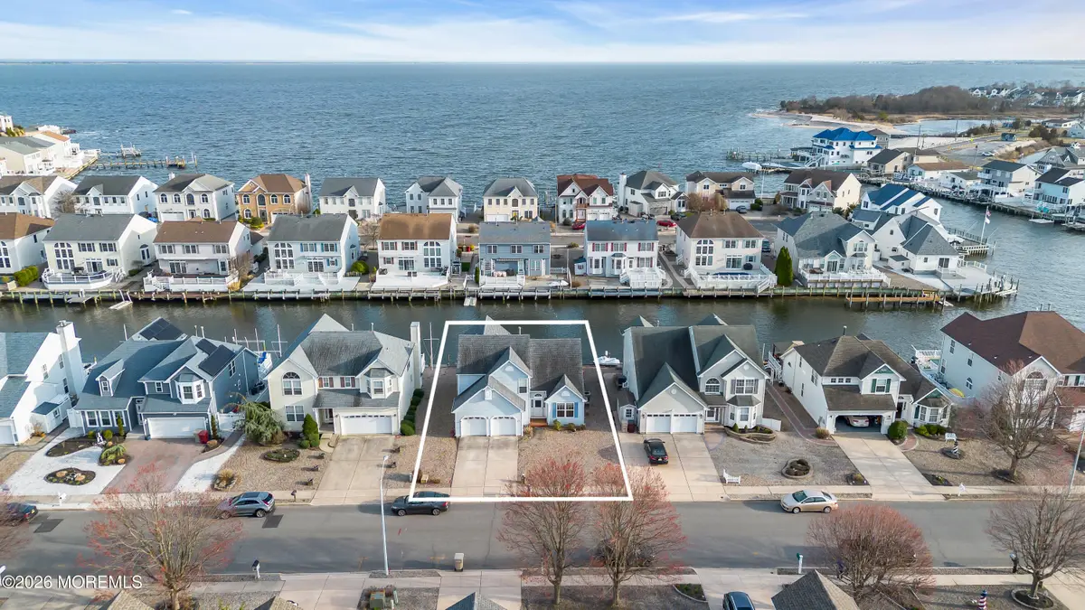 18 Peaksail Drive, Bayville, NJ 08721 - #1