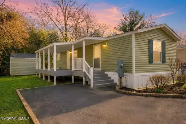 1820 State Route 35 #64, Wall, NJ 07719