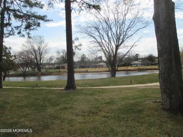 396B Chesterfield Court #396B, Lakewood, NJ 08701