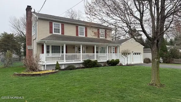 9 Traymore Road, Freehold, NJ 07728