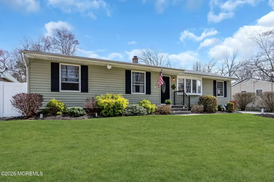 7 Chestnut Drive, Jackson, NJ 08527 - #3