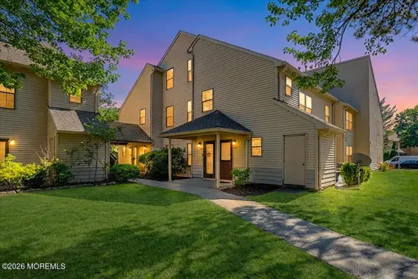 402 Daisy Court, Jackson, NJ 08527