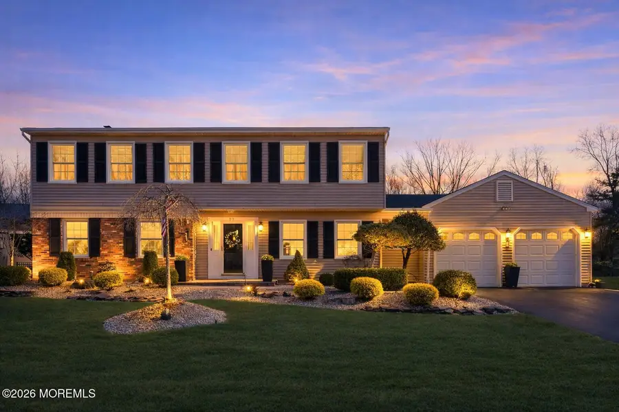 27 Heron Drive, Marlboro, NJ 07746 - #2