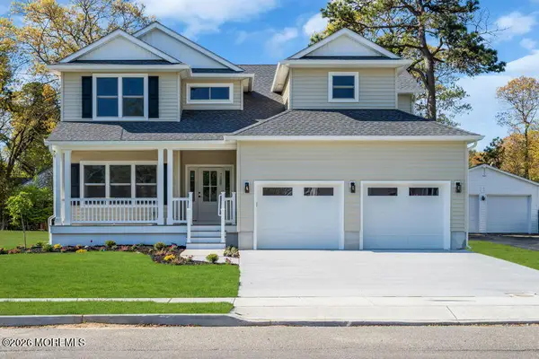 318 Cape May Avenue, Ocean Gate, NJ 08740
