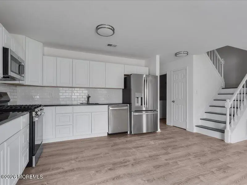 34 Pointe Circle, Tinton Falls, NJ 07753 - #3